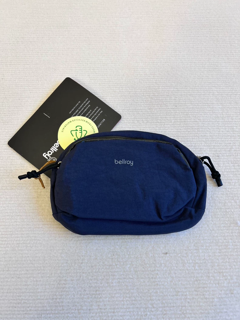 Bellroy Venture Pouch 1.5L Tec - огляд і ціна Tech Accessories Organizer Pouch